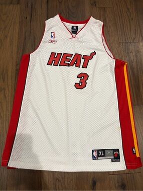 VTG Dwyane Wade Miami Heat Reebok Swingman Jersey White Men's XL Length +2 NBA